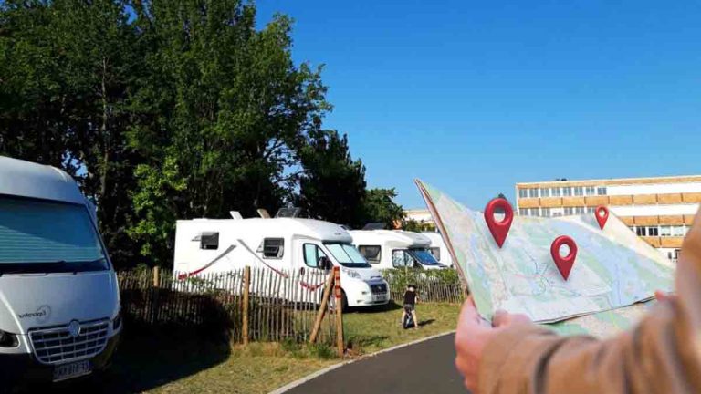 Où et comment trouver une aire de service camping-car pour votre road-trip : nos conseils pratiques