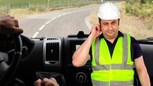 Conducteur de voiture-radar sur la route – Découvrez son salaire.