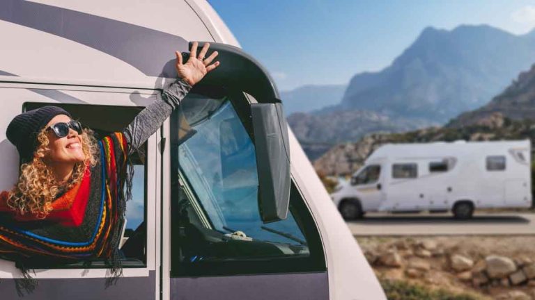 Votre premier road-trip en camping-car : préparez-vous comme un pro !