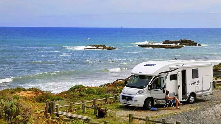 Camping-car en Espagne : les nouvelles règles ont-elles vraiment changé la donne ? Témoignage d'un expert