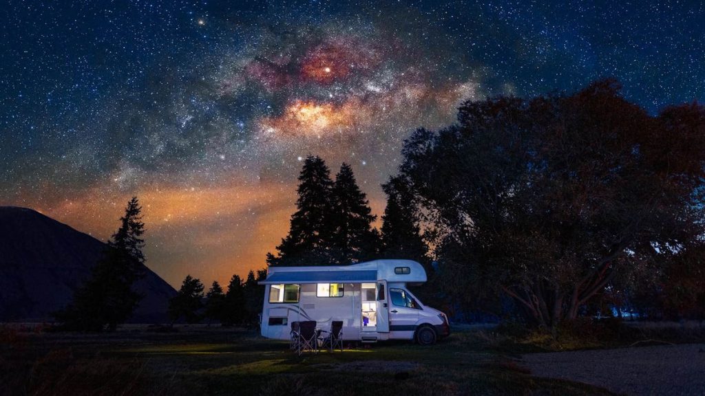 Camping-car : les meilleurs spots pour stationner la nuit sans risque