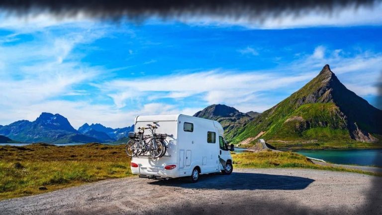 Où les camping-cars sont bannis en 2025 ? Les lieux à éviter en France et en Europe