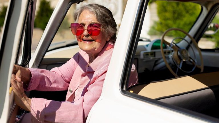 Permis de conduire senior : nouvelles règles de contrôle et de renouvellement à connaître en 2025 ?