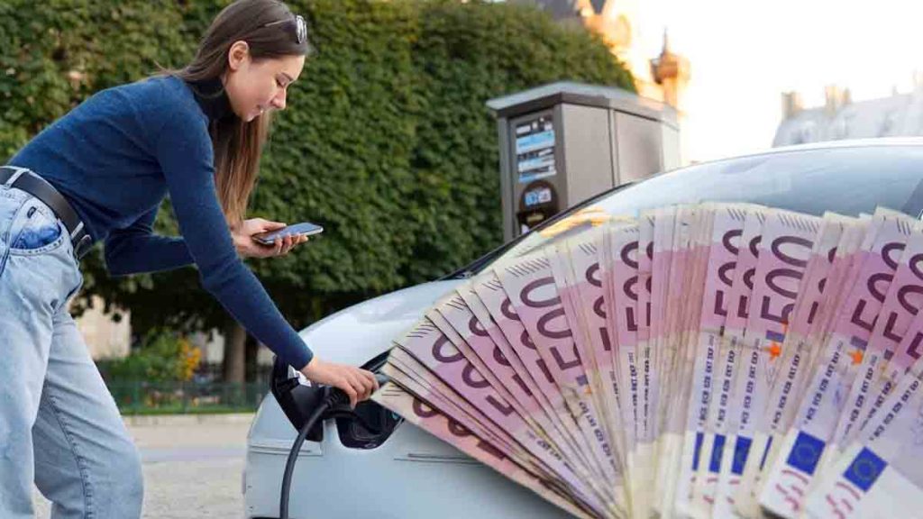 Voiture électrique : cette nouvelle aide méconnue peut vous faire économiser des milliers d’euros !