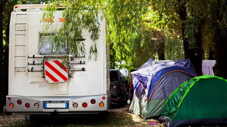 Assurance camping-car et caravane : combien ca coûte et comment bien choisir ?