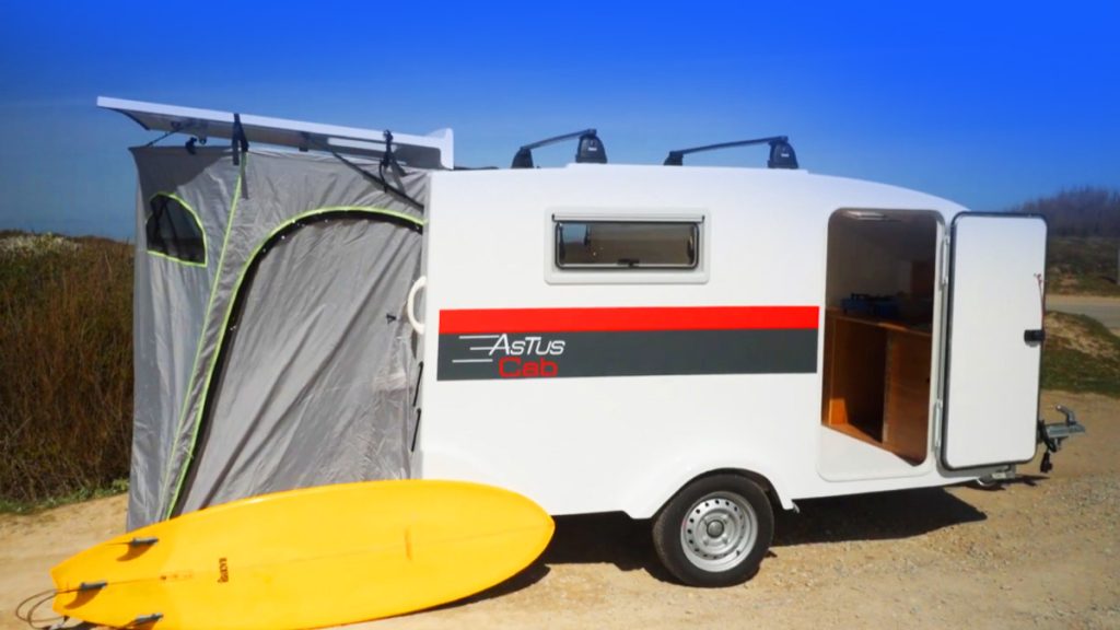 AstusCab : la mini caravane Teardrop française conçue pour l’hiver comme l’été, avec seulement 320 kg à vide