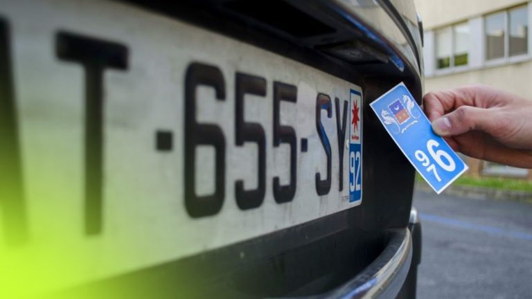 Fausse plaque d'immatriculation : une maire découvre qu’elle roule illégalement depuis deux ans