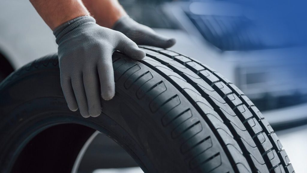 Faut-il vraiment des pneus spécifiques pour un camping-car ? Ce que vous devez savoir