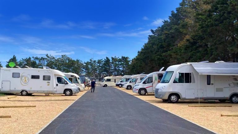 Les aires de camping-car fleurissent et rapportent gros aux communes du littoral