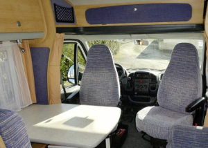 Challenger 107 2.8 HDi de 2004 au prix de 19 500 €