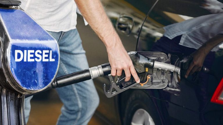 Voiture Diesel : votre vieux modèle, voici pourquoi vous ne devriez surtout pas le vendre en 2025