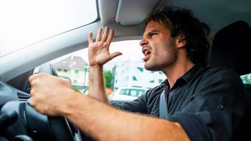 Voitures électriques : une mesure choc entre en vigueur en mai, les automobilistes furieux