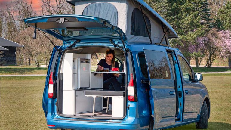 Acheter un fourgon aménagé : conseils et astuces pour choisir votre camper-van