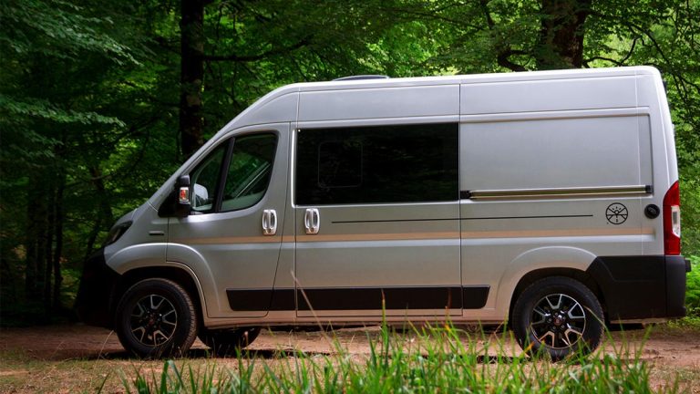Fourgon aménagé 4x4 : le FurgoK XPACE 600 sur Mercedes Sprinter arrive en France