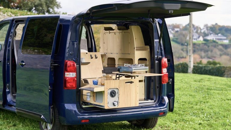 Kit Tchao Tchao : transformez votre voiture en van aménagé, sans outil, en 5 minutes dès 1 490 €