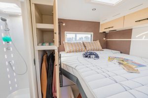 Notin Vitoria 2026 : la solution compacte et pratique pour des aventures en toute liberté avec un lit transversal optimisé