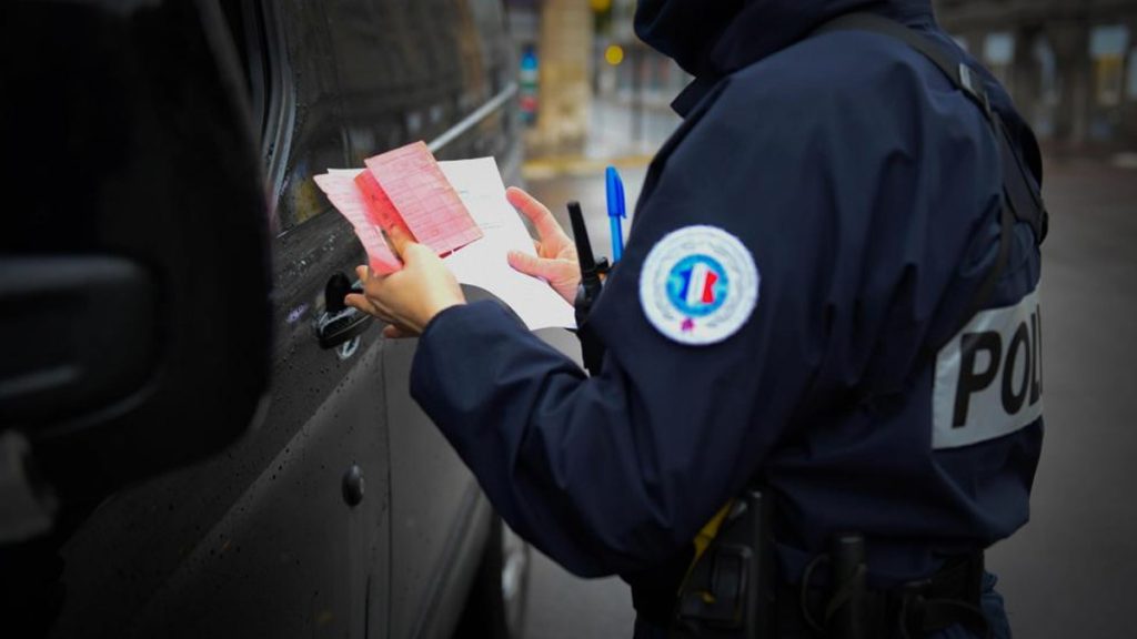 Permis de conduire : cette mention souvent négligée peut vous coûter une lourde amende