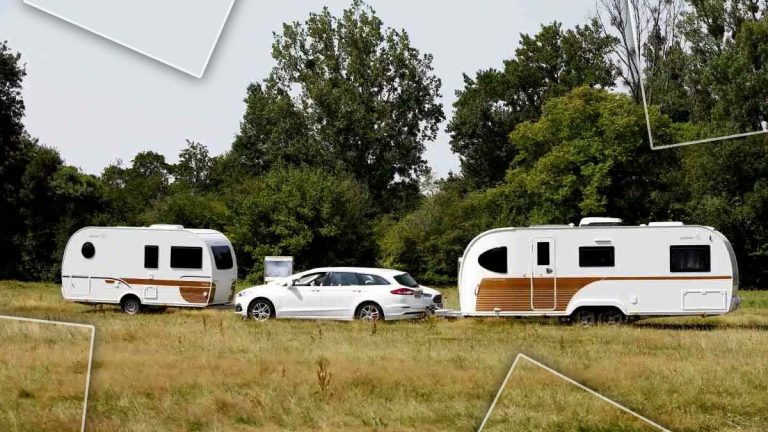 Une famille de gens du voyage menacée d’expulsion de son propre terrain : un arrêté municipal interdit le stationnement de ses caravanes
