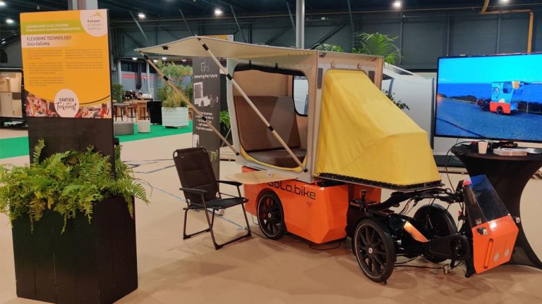Voyager en toute liberté avec le GoCamp, le vélo camping-car 100 % solaire