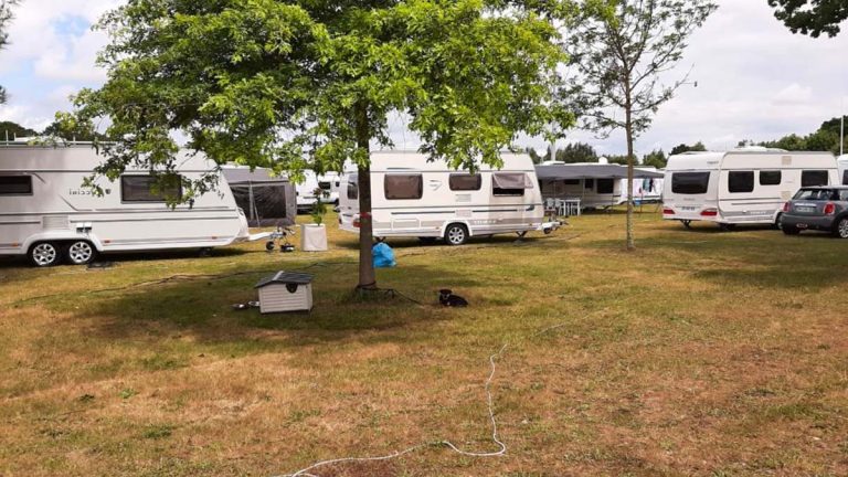 Anthon (Isère) : que sont devenus les gens du voyage après avoir blessé le maire en forçant l’entrée du stade communal ?