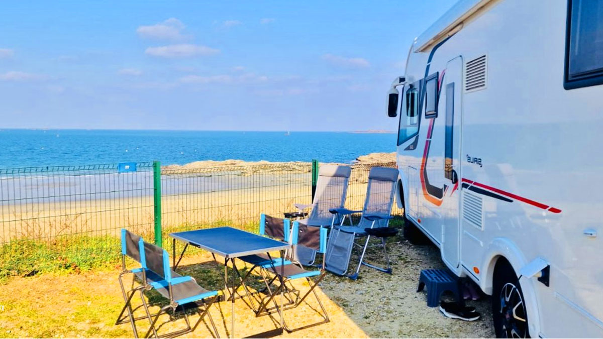 Cette aire de camping-car, une vraie perle cachée face à l’océan