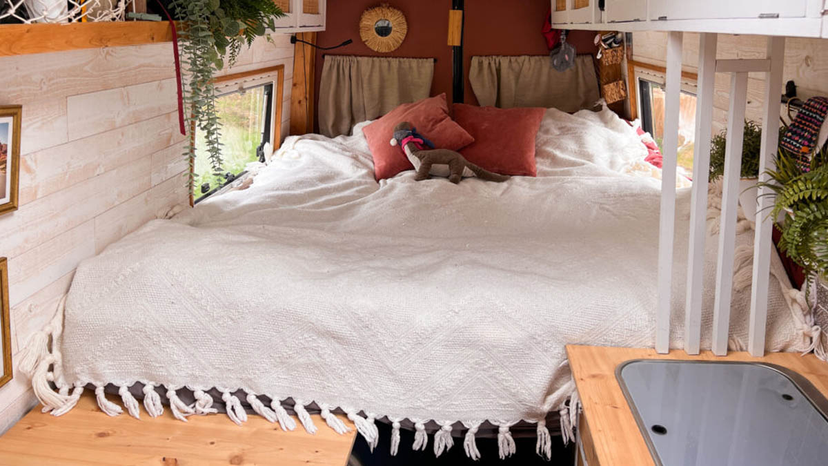 LMC invente le matelas parfait pour camping-car : réglable, lavable et ultra-confortable