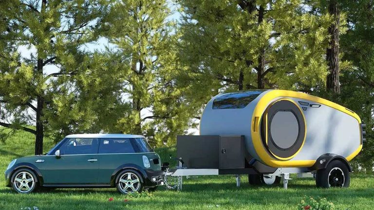 Mini-caravane Virgule CE : design scandinave, toit panoramique et confort tout-en-un