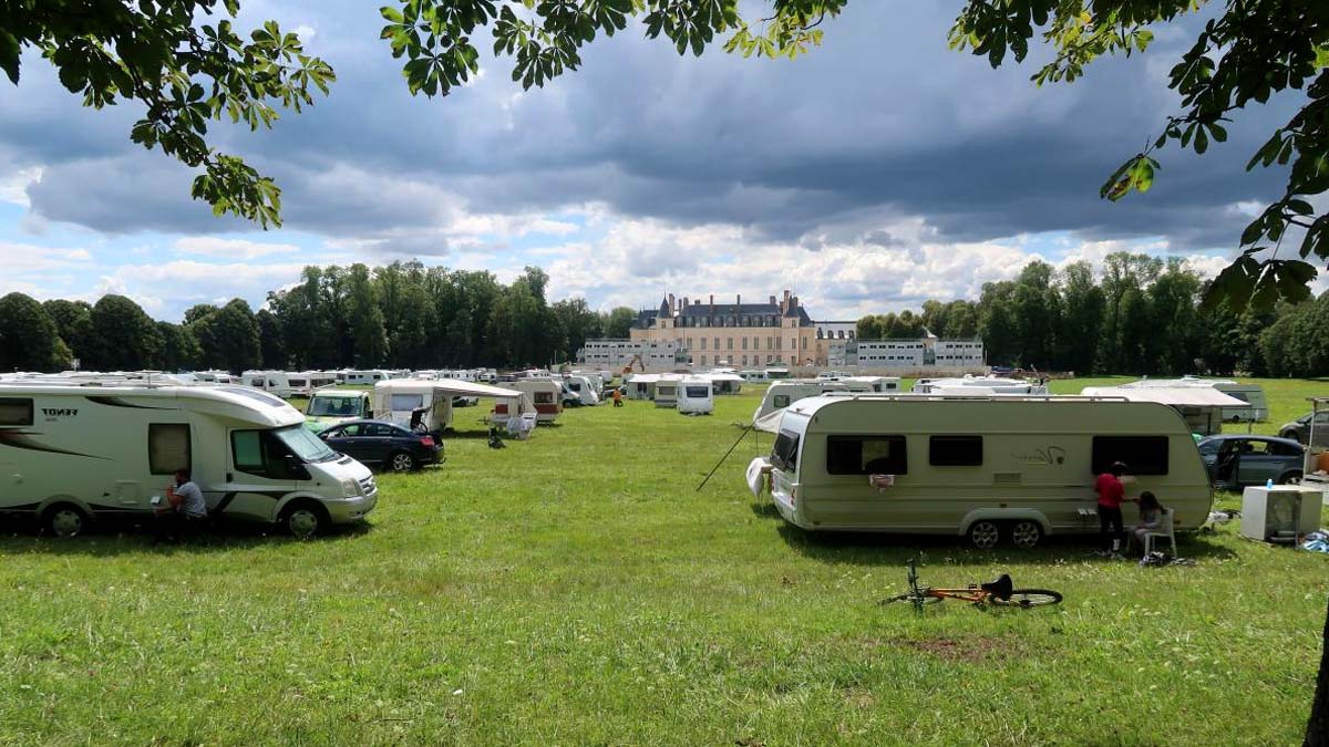Près de Sézanne, 70 caravanes évangélistes s'installent sur un terrain communal, la maire désemparée