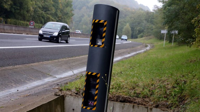 Radar automatique : amende majorée sans préavis, reçu 1 an après l'infraction