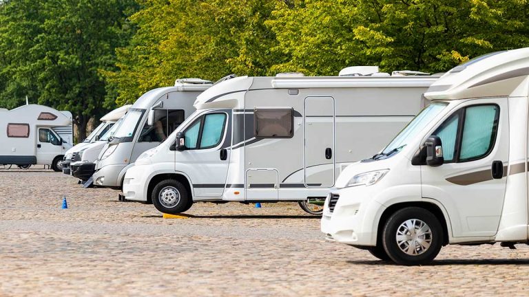 Camping-cars en Corse : malgré leur mauvaise réputation, ils rapportent gros