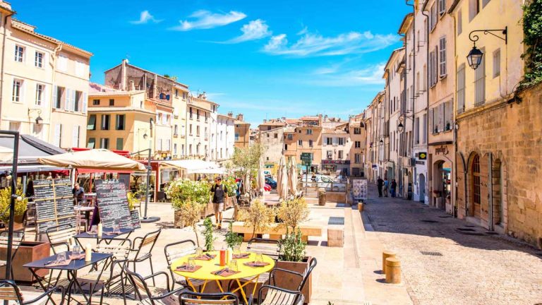 Top 1 des villes les plus paisibles de France : cette destination du Sud loin de la foule et du bruit