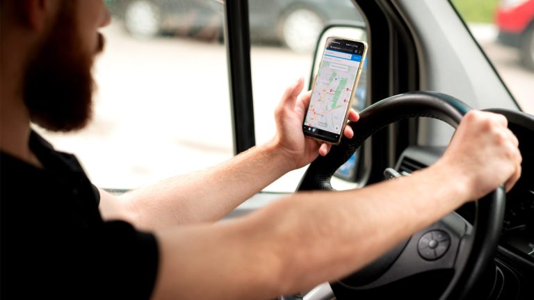 Une nouvelle fonction de Google Maps rend la navigation bien plus fluide… si vous pensez à l’activer