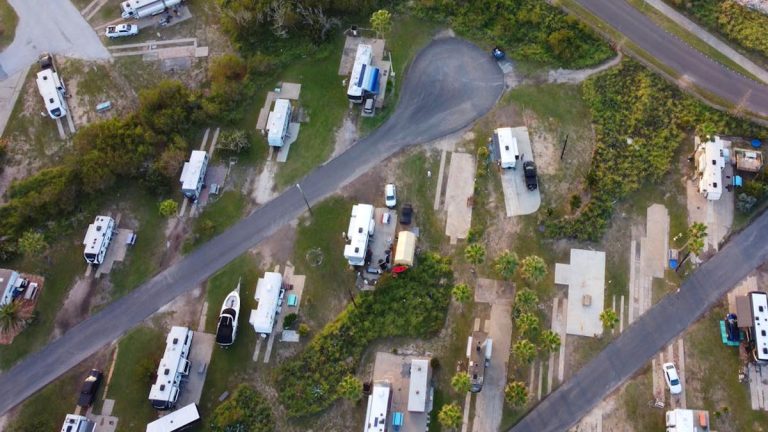 Après une semaine d’installation illégale, les caravanes quittent Marguerittes