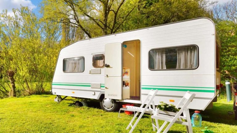Camping-car ou caravane : quel est vraiment le meilleur choix pour voyager ?