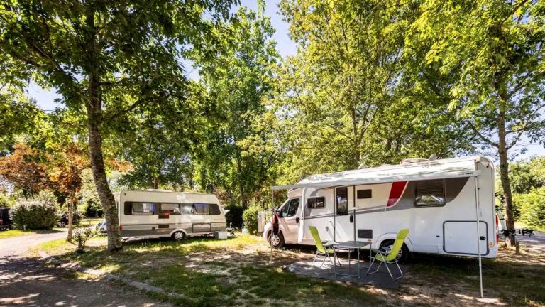 Charente-Maritime : ce « Plus beau village de France » parmi les plus fréquentés par les camping-caristes