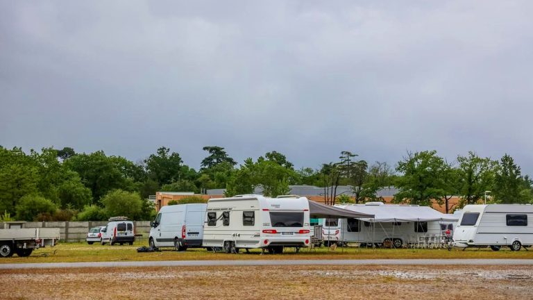 Des gens du voyage occupent un terrain municipal sur le littoral morbihannais sans autorisation