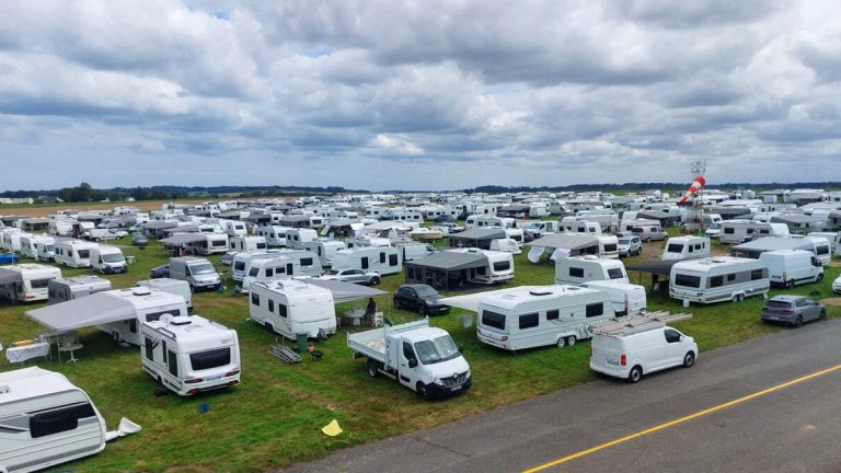 Gens du voyage à Grostenquin : des caravanes déjà sur place malgré l’interdiction