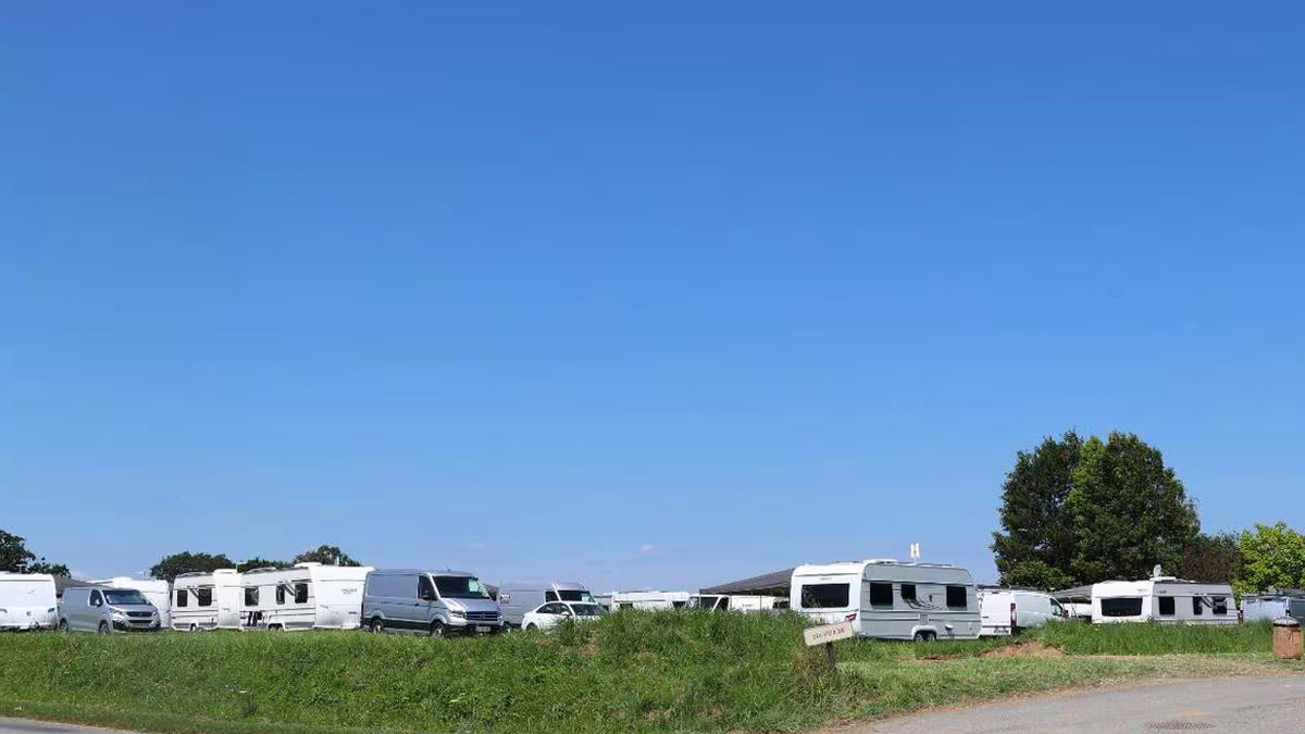 Ille-et-Vilaine : 200 caravanes des gens du voyage installées à l’entrée de cette commune