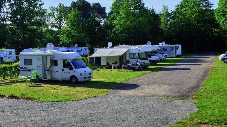 Installation illégale : plus de 30 caravanes de gens du voyage visées par une procédure d’expulsion