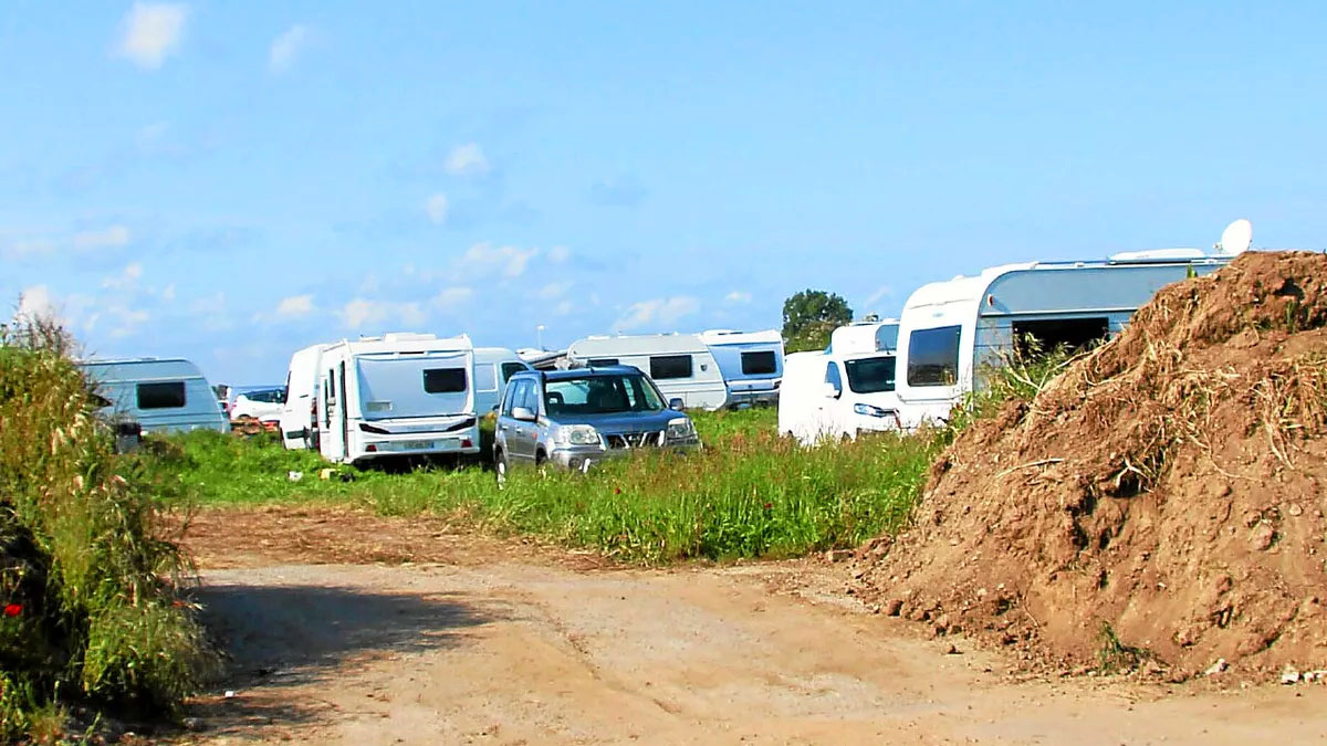 Morbihan : installation sauvage de gens du voyage sur un terrain protégé Natura 2000, deux plaintes déposées