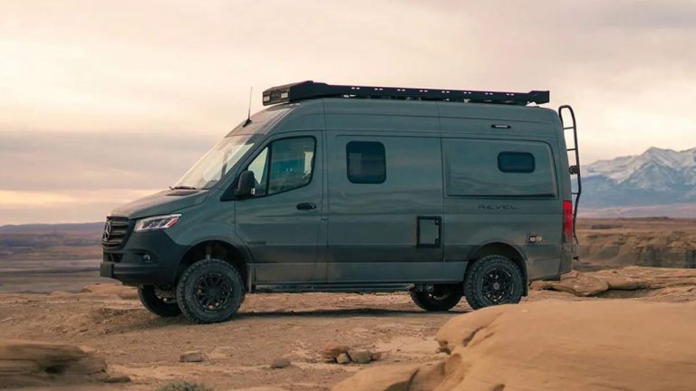 Seulement 6,30 m de long et 165 ch : ce camping-car français, aussi maniable qu’un van, passe vraiment partout !